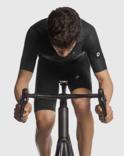 Assos MILLE GT Wind Vest - Black Series 11 Assos MILLE GT Wind Vest - Black Series -Fahrradausrüstung ASSOS 13 34 338 18 31