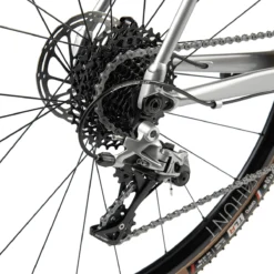 Bombtrack Tension 2 - Glossy Grey / Green 10 Bombtrack Tension 2 - Glossy Grey / Green -Fahrradausrüstung Bmbtrack Tension 2 silber t rkis 5